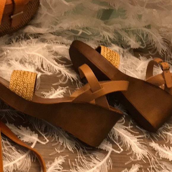 Sandal wedge new shoes - Picture 4 of 8